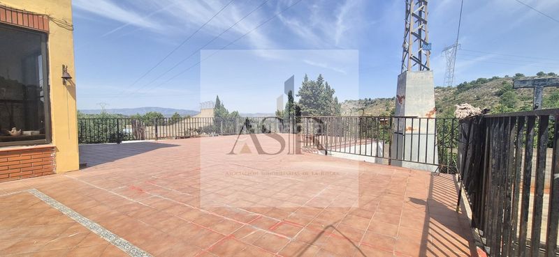 Foto 31a0243e-6a5d-4119-9362-5a9cde8b6c18. Casa amb piscina a Alginet