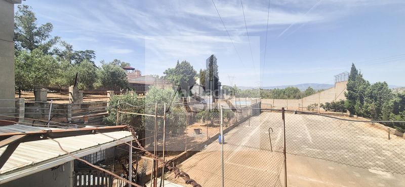 Foto 72e3ee30-32da-42f1-b241-bd6d6b05fd15. Casa amb piscina a Alginet
