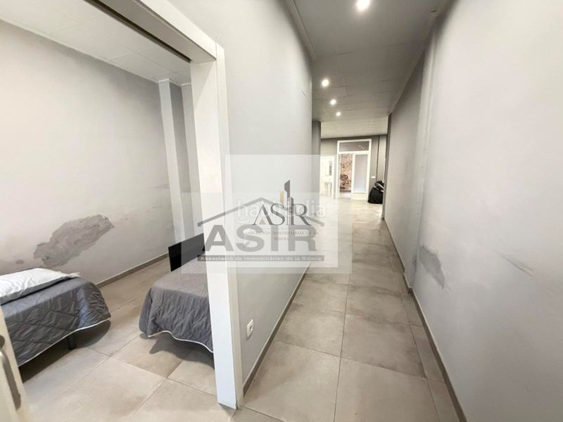 Foto b273d28d-cd32-4aab-a899-587fcb4a01c7. Pis a Polinyà de Xúquer