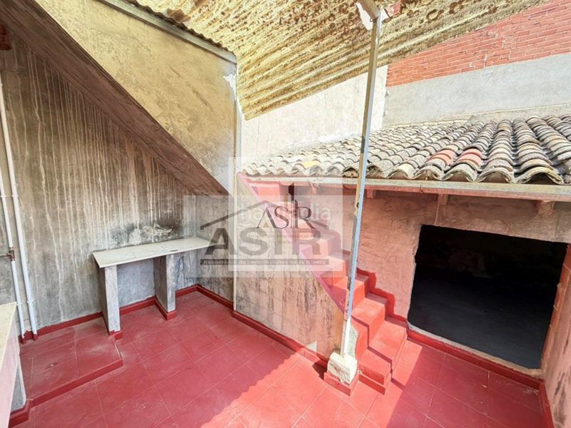 Foto e8a46400-5e12-49cf-8e79-429ef08948f9. Pis a Polinyà de Xúquer