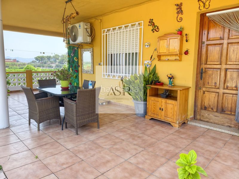 Foto 92de3829-033f-4349-a8aa-b31a2fee5850. Casa amb piscina a Manuel