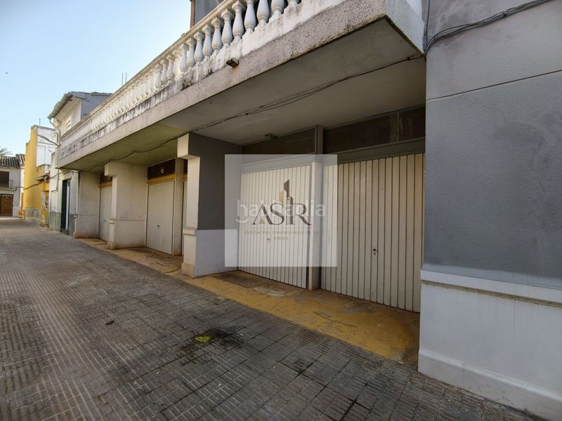 Foto e3615045-2f45-44d7-9cef-e413361d2292. Local comercial a Carcaixent