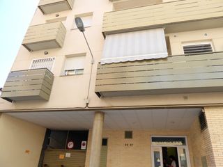 Lloguer Pis  Carrer pizarro 65. Pis+parking+traster