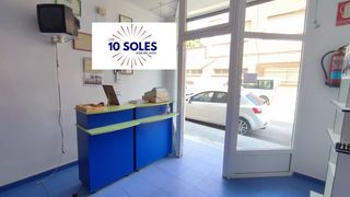 Affitto Locale commerciale in Redován. Local peluquería alquiler o venta redovan centro