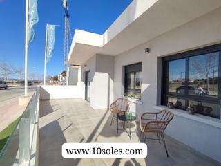 Apartament a San Miguel de Salinas. Inmobiliaria 10 soles. new construction