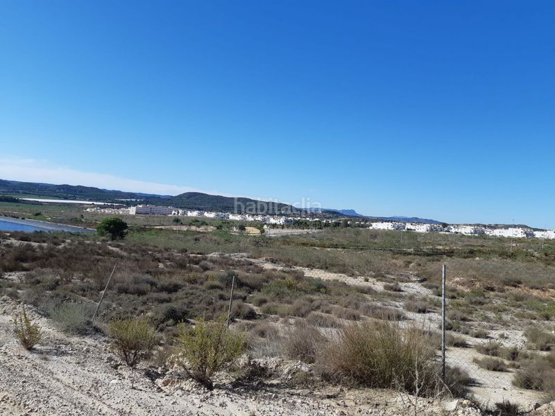 Foto afa3fefb-faa5-4f1e-99ad-60aae094e849. Masía venta parcela rustica con casa en vistabella golf en San Miguel de Salinas