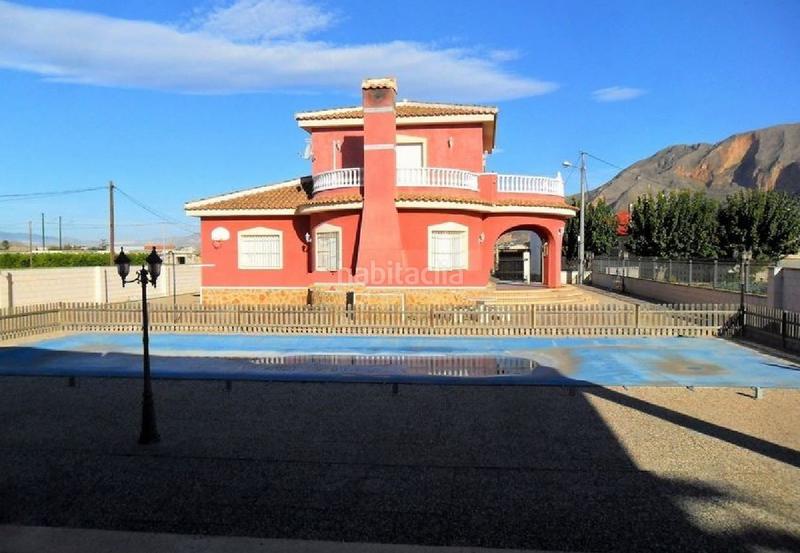 Foto 769786a1-898b-4393-ad7d-2aed423599c5. Lloguer xalet amb calefacció aparcament piscina a Orihuela