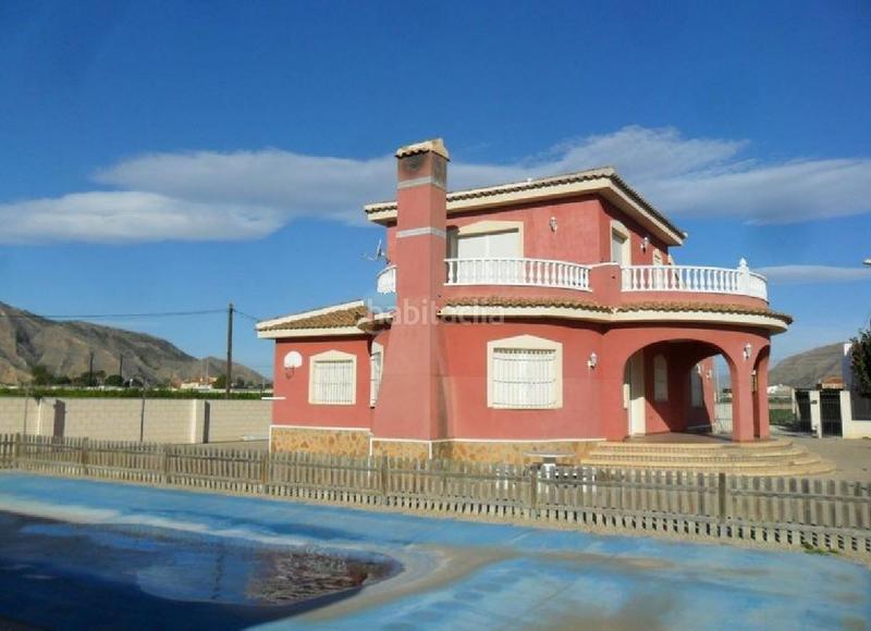 Foto 8c014421-f99e-4a3d-ad47-ca32b5ae5361. Lloguer xalet amb calefacció aparcament piscina a Orihuela