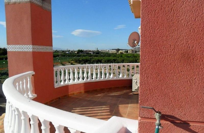 Foto a64d7cd0-4e5c-4d4e-b22c-2c8d96c2d1ef. Lloguer xalet amb calefacció aparcament piscina a Orihuela