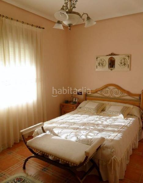 Foto 52b3cb55-5ac8-4eee-8ceb-5eee58a9dfde. Location chalet avec chauffage parking piscine dans Orihuela