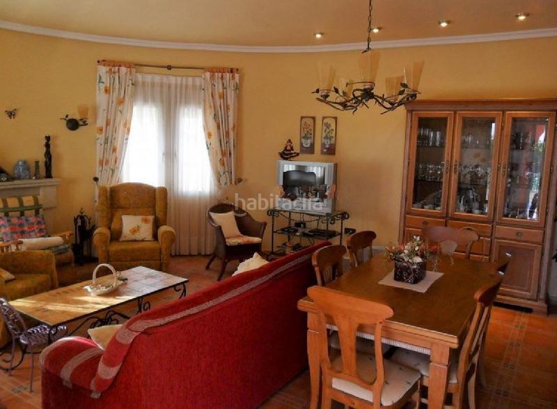 Foto 6b2e06fe-b272-431e-8bcc-985080d9e06c. Location chalet avec chauffage parking piscine dans Orihuela