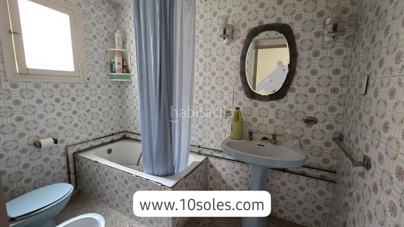 Foto 121fc5dd-c1d4-4814-b331-8fd2e8c4df47. Casa adosada casa en venta , para reformar en Jacarilla