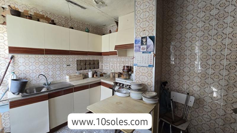 Foto b68f4285-c29a-4918-b635-31b6baf7d66e. Casa adosada casa en venta , para reformar en Jacarilla