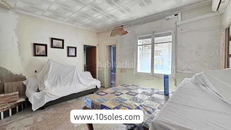 Foto bf662dd1-92c6-4a5b-beac-9e86888f7122. Casa adosada casa en venta , para reformar en Jacarilla