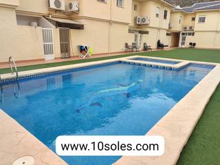 Dúplex a Redován. Dúplex en venta redovan con piscina y gimnasio comunitario