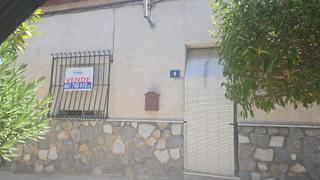 Casa adossada a Desamparados - Hurchillo - Torremendo. Casa en venta con parcela de 200 metros en orihuela pedanías