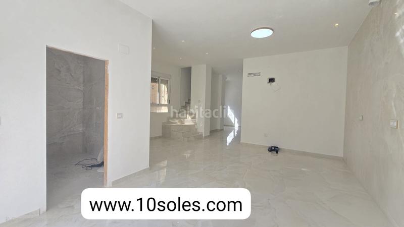Foto 9866d131-bb41-45a1-a2b3-4818d25ac4e3. Casa adosada  nueva construcción en Bigastro