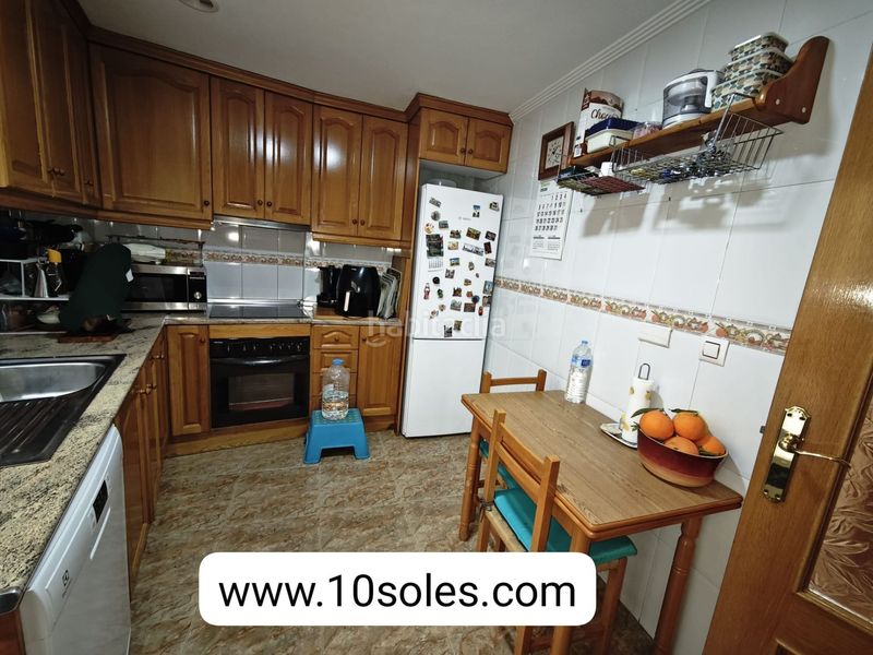 Foto 56eacddf-4403-4442-9817-e65142ab99f7. Casa adossada amb calefacció a Orihuela ciudad Orihuela
