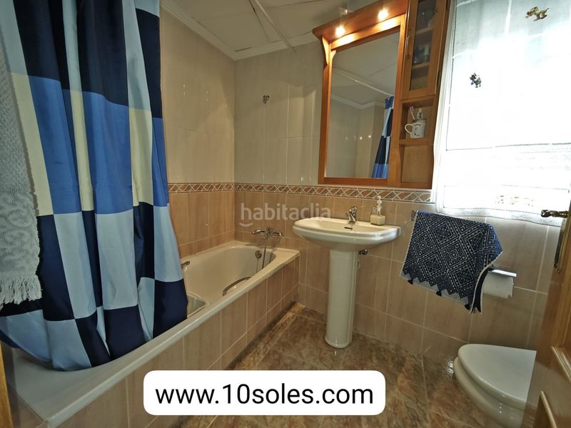 Foto c0743eb2-08db-4714-b829-8df9d982544a. Casa adossada amb calefacció a Orihuela ciudad Orihuela