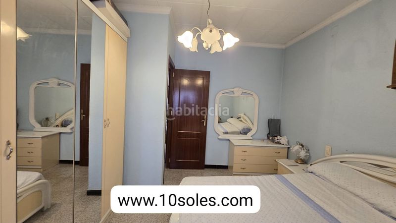 Foto ca3a62a5-1c19-4add-b3e5-33e8938bb146. Casa adossada a Orihuela ciudad Orihuela