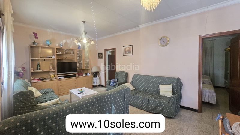 Foto f34314ce-673d-415e-84c0-0a9d15d67bb9. Casa adossada a Orihuela ciudad Orihuela