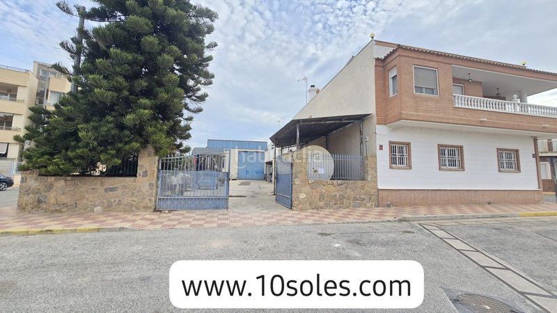Foto 7736a967-a29f-4b76-b1f5-f5fb3942e6a5. Industrial building in Jacarilla
