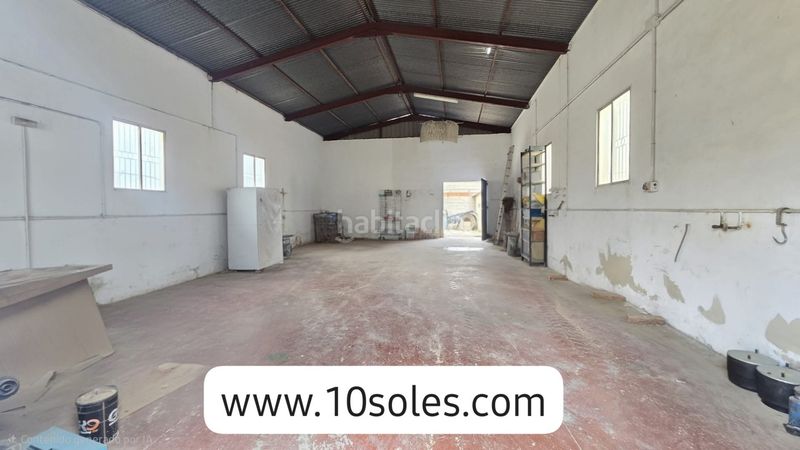 Foto d4e554d0-d711-4dfc-b5e1-92f53b7a1ccd. Industrial building in Jacarilla
