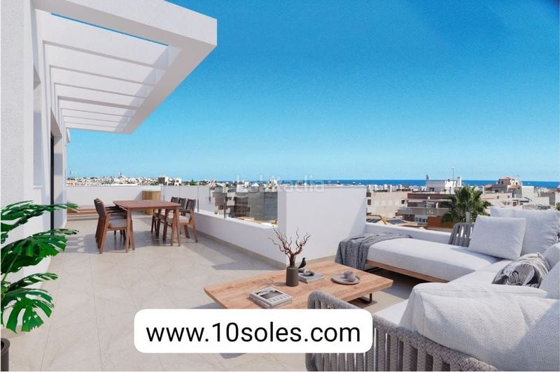 Foto 7345e8d4-af28-4e58-b5b7-c08fbfc07990. Apartament amb calefacció piscina a Antonio Machado Torrevieja