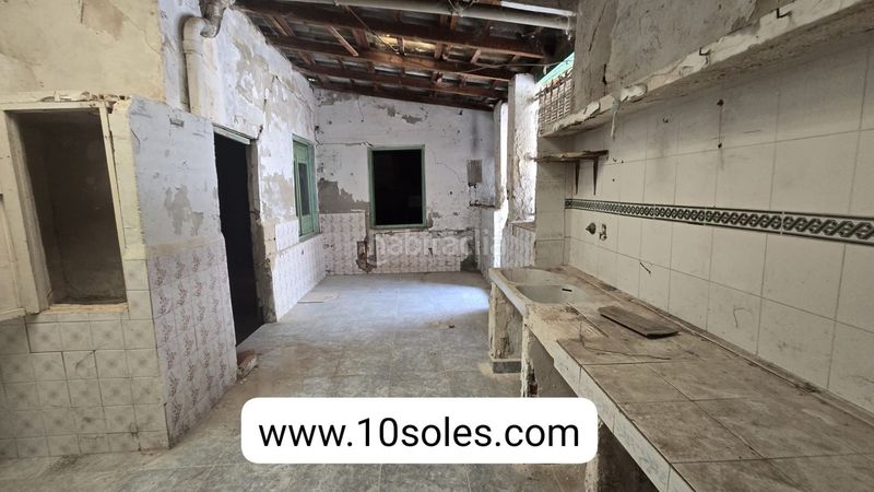 Foto 6aacd249-b0ad-4eb3-9fb8-80c034bcb332. Casa adossada a Bigastro