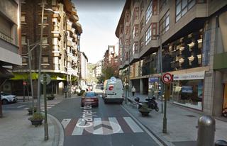Lloguer Local Comercial a Centro