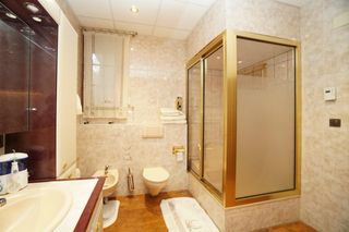 4-bedroom chalet for sale in Andorra la Vella · 12 of 60