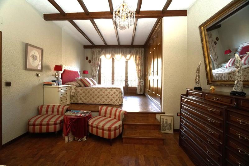 Foto 0112d216-fad9-4ca7-87a6-19cc0b37666d. Casa a schiera con parcheggio in Les Escaldes Escaldes-Engordany