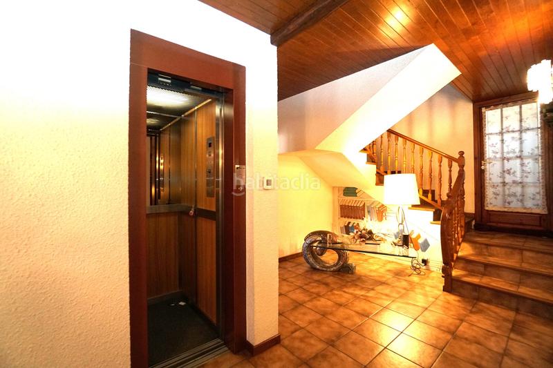 Foto 227145dd-23c8-4d03-98d7-c7a944323458. Casa a schiera con parcheggio in Les Escaldes Escaldes-Engordany