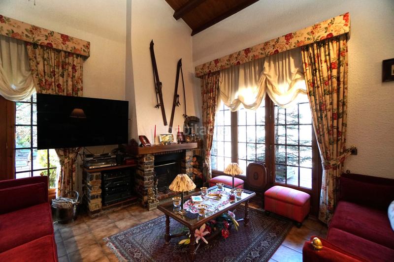 Foto efc77c2e-2167-4728-8f4e-aaf44fc46fdc. Casa a schiera con parcheggio in Les Escaldes Escaldes-Engordany