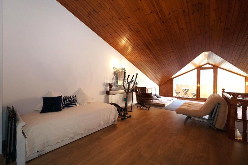Foto feccb393-be46-495d-9fa3-c64d5a7792a3. Casa adossada a Sant Julià Sant Julià de Lòria