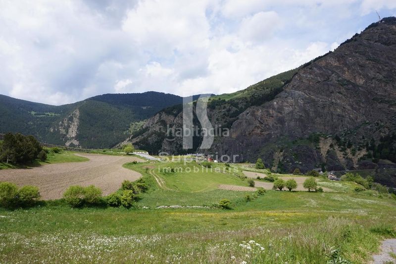 Foto ce89fcd7-6f53-4270-aa0f-c5b2a7383eca. Terreno residenziale in El Forn-Prats-Meritxell Canillo