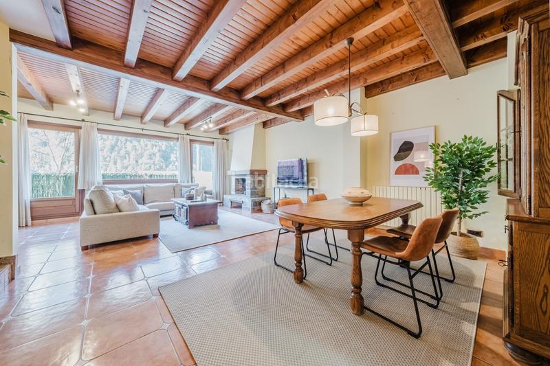 Foto 7a06bcca-4cf4-4236-8505-285f1561015a. Casa adossada a Arinsal-Erts La Massana