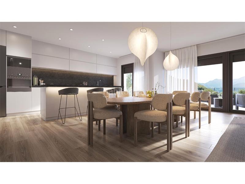 Foto c8b8d1af-fbd3-4bf9-9387-850d8e14e5e1. Apartament 86m<sup>2</sup> amb calefacció aparcament a Centro Andorra la Vella