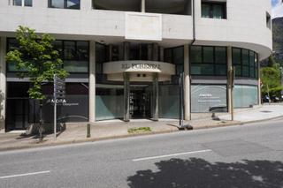 Lloguer Local Comercial a Centro