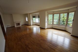 Miete Etagenwohnung in Centro