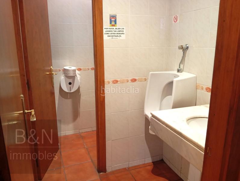 Foto a261a962-75a8-426c-b8da-510b4c89f158. Geschäftsraum mit heizung in Zona Esportiva Terrassa