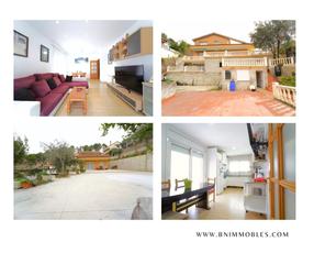 Haus in Viladecavalls. Casa con dos viviendas independientes con amplio terreno y garaj