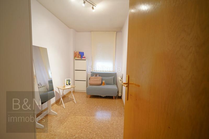 Foto 5824e94e-d5fc-43d5-a789-73ae0d7998c5. Dúplex un hogar con espacios amplios, una espectacular terraza, balcón y tres dormitorios en Terrassa