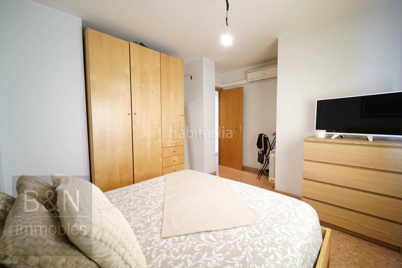 Foto 9d3407cb-cf1b-4049-8fa0-7643165da47b. Dúplex un hogar con espacios amplios, una espectacular terraza, balcón y tres dormitorios en Terrassa