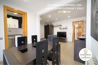 Pis a Sant Pere Nord. Un hogar reformado, con doble salida exterior y solo un vecino.