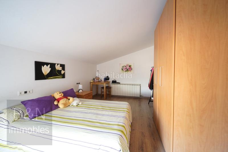 Foto 26b1d752-5aaa-477e-bca4-42fbce376b68. Dúplex  en exclusiva que enamora terraza de ensueño, balcón, estudio, 4 dormitorios, 3 baños, plaza de parking y trastero en Terrassa