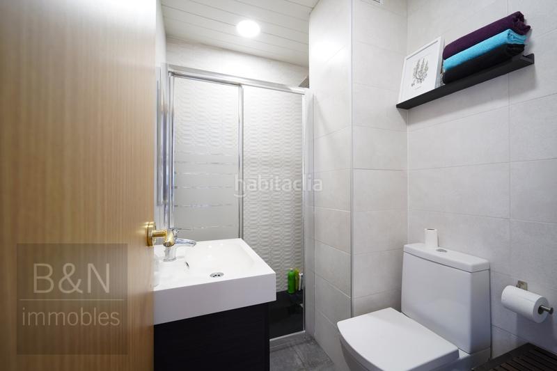 Foto 3b454c99-d5c9-4200-8135-6c758df9aab0. Dúplex  en exclusiva que enamora terraza de ensueño, balcón, estudio, 4 dormitorios, 3 baños, plaza de parking y trastero en Terrassa