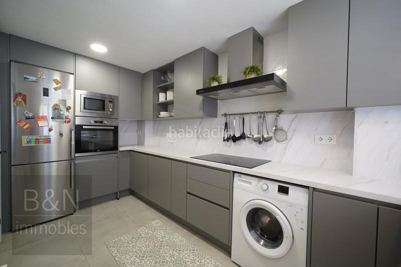 Foto 3dfb6b0b-a703-412d-a445-7b448d6116ce. Dúplex  en exclusiva que enamora terraza de ensueño, balcón, estudio, 4 dormitorios, 3 baños, plaza de parking y trastero en Terrassa