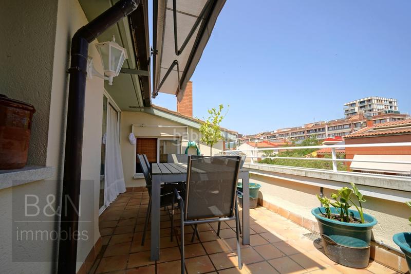 Foto be107f26-a585-45e1-9c5e-a4b225cd493b. Dúplex  en exclusiva que enamora terraza de ensueño, balcón, estudio, 4 dormitorios, 3 baños, plaza de parking y trastero en Terrassa
