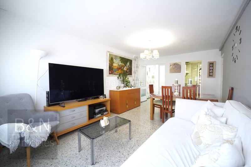 Foto 3463054a-e907-4059-8b02-bc6b2f2d8c73. Piso espacio, luz y comodidad en una de las zonas más cotizadas en Terrassa